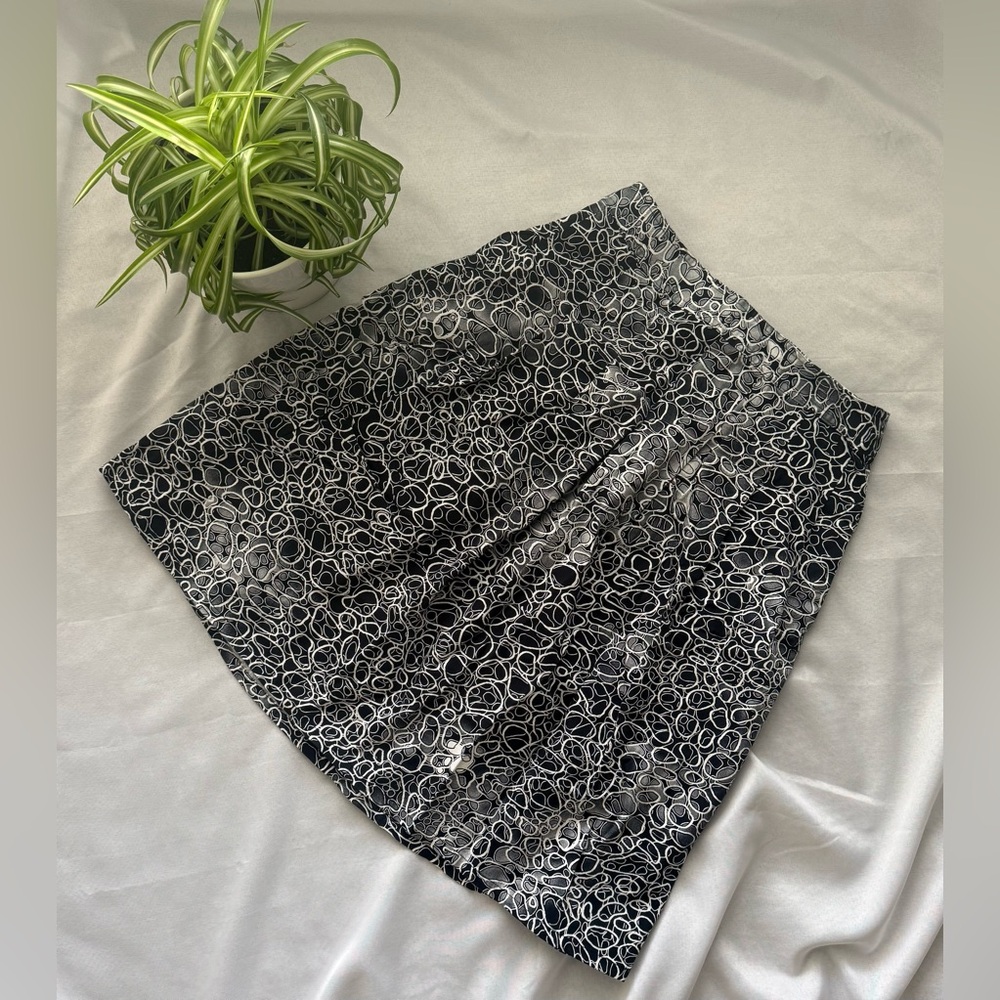 Christopher & Banks Black and Gray Patterned A-Line Skirt